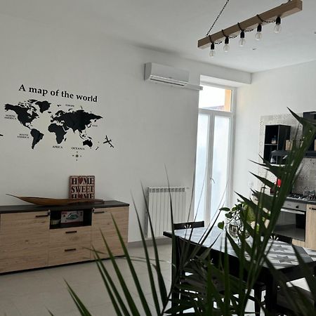 Home Sweet Home Torre Annunziata Exterior photo